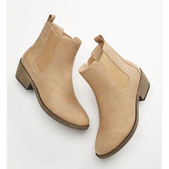 Maurices Shoes - Tan Ankle Boots Size 7.5 Western Pull On Maurices Abigail Chelsea Block Heel